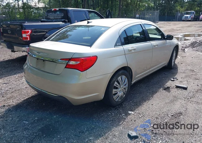 1C3CCBAB8EN122006: 42761344