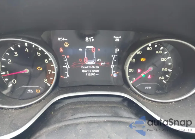 3C4NJDBB6JT153043: 42760737