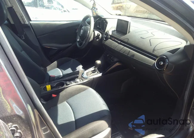 3MYDLBZV3GY139169: 42760754