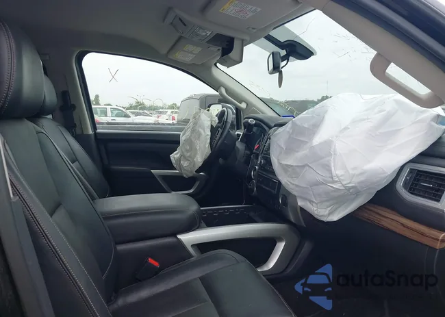 1N6BA1F45JN548633: 42760935