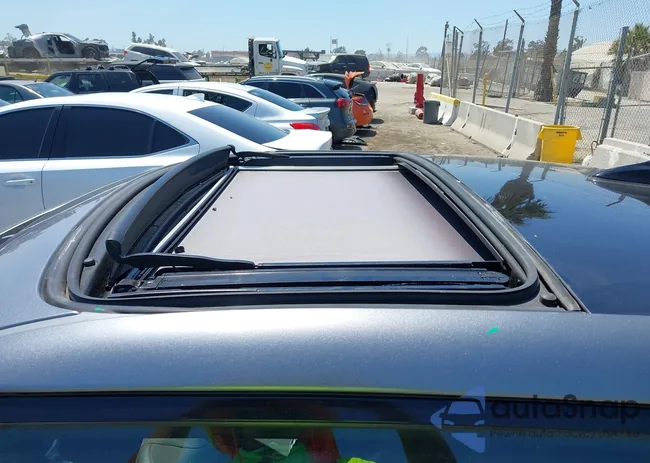 KMHTC6AD3CU053941: 42762186