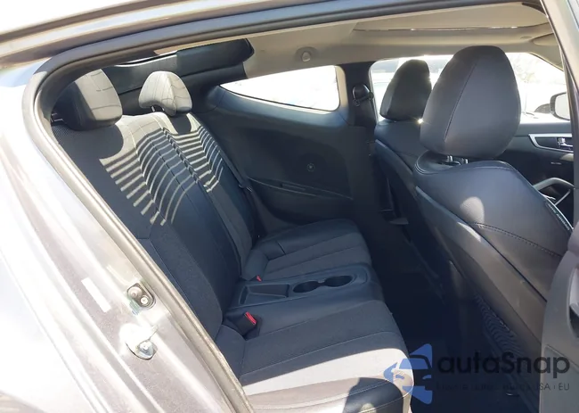 KMHTC6AD3CU053941: 42762186