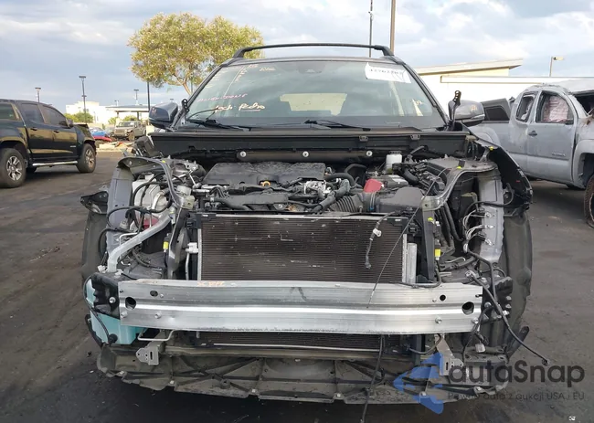 2T3C1RFV4MC137558: 42762282