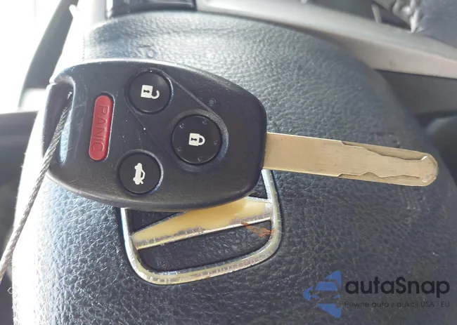 1HGCP26889A183805: 42762349