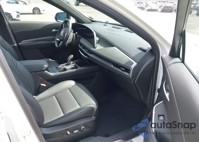 1GYFZDR44SF115417: 42761832