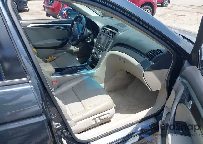 19UUA66227A035509: 42762027