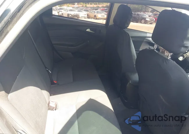 1FADP3H28HL208941: 42763130