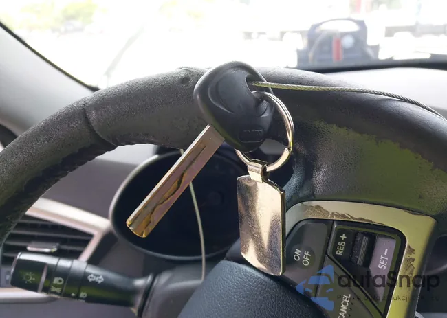 KMHTC6AD4DU099795: 42763271