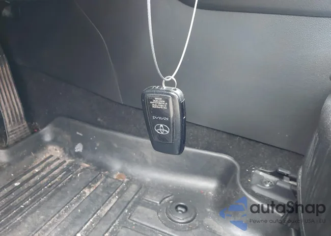 2T3C1RFVXLC063383: 42763432