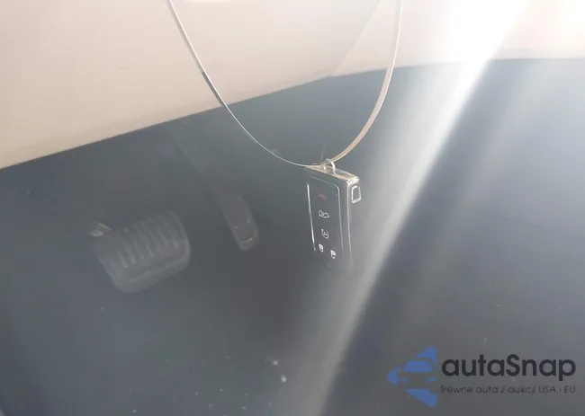 1C4RJKBG8R8566108: 42763448