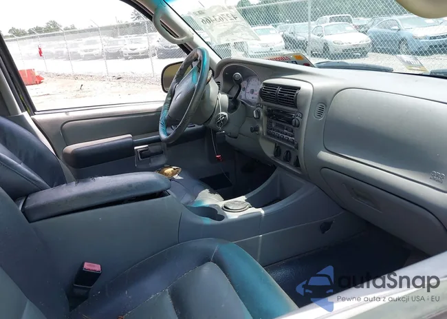 1FMZU77E93UT81195: 42763466