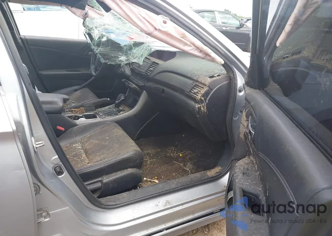 1HGCR2F54GA162527: 42763516