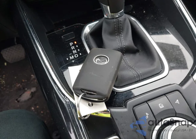 JM3TCBDY8M0532948: 42763549