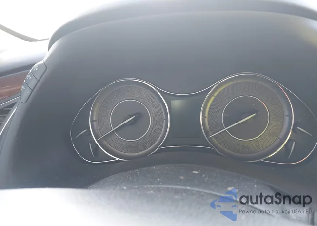 JN8AZ2NE5G9123216: 42763596