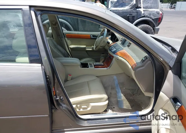 JNKAY01E67M302093: 42762893