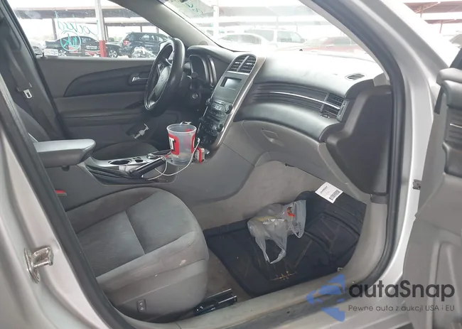 1G11B5SL9EF182586: 42762952