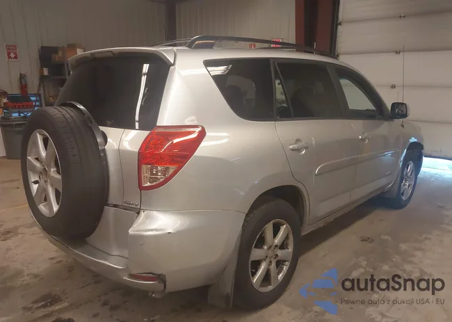 JTMBD31V776047798: 42764093