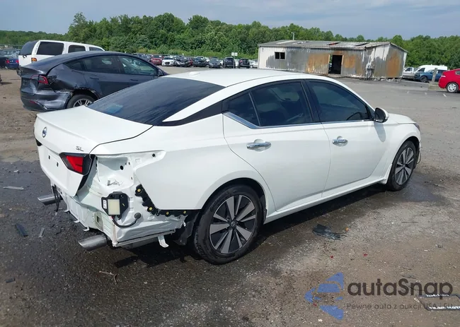 1N4BL4EV7NN413626: 42764207