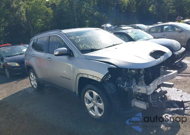 3C4NJDBB1KT682739: 42764268