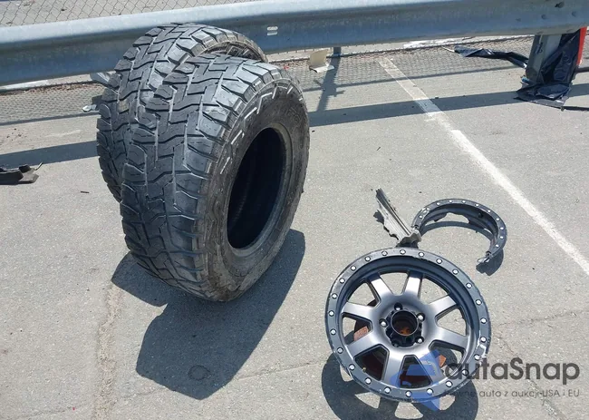 1C4BJWDG5GL258250: 42764444