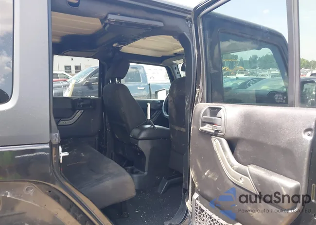 1C4BJWDG5GL258250: 42764444