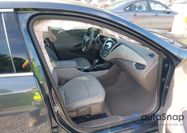 1G1ZB5ST4MF058615: 42764600