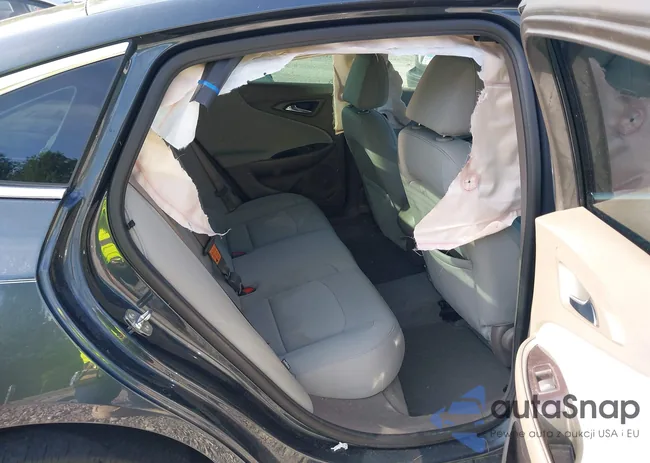 1G1ZB5ST4MF058615: 42764600