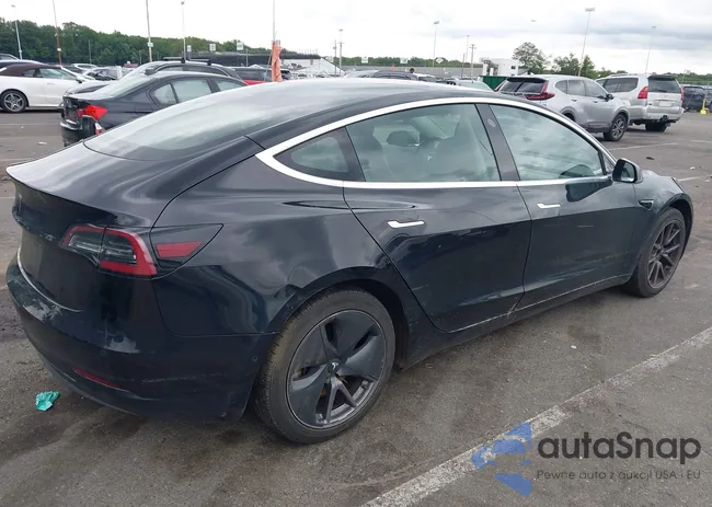 5YJ3E1EA2LF792101: 42764615