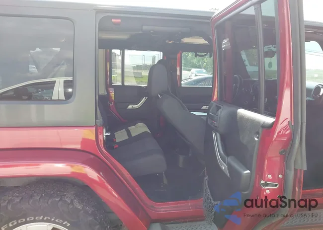 1C4BJWEG6CL180862: 42765203