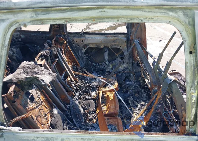 YV4A22PK4G1051830: 42765219