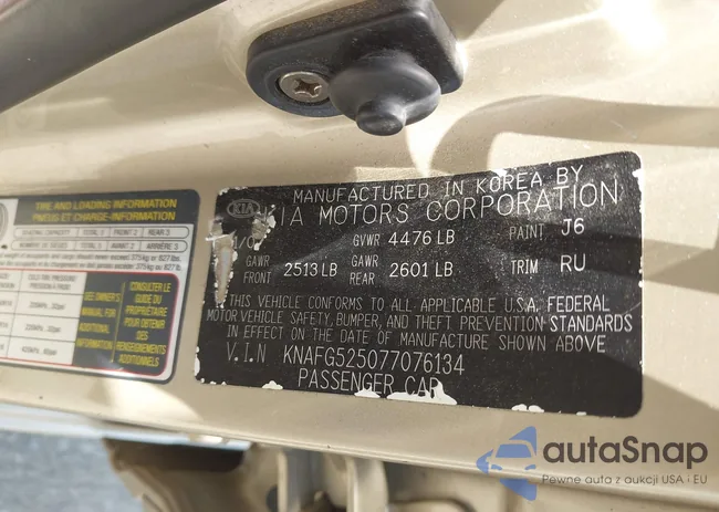 KNAFG525077076134: 42765269