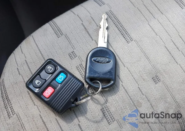 1FAHP35NX9W145499: 42765282