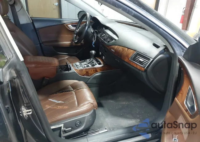 WAU2GAFC5CN097440: 42765308