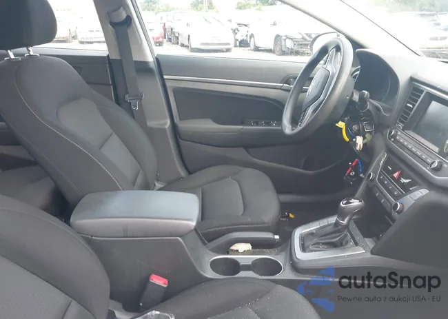 5NPD84LF2JH282521: 42765589