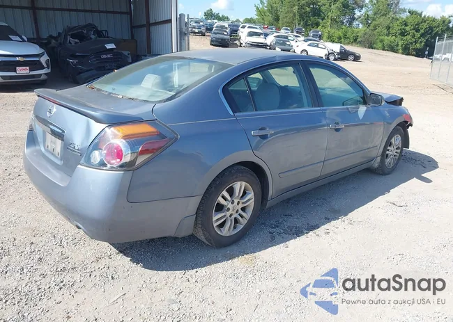 1N4AL2AP1BN454482: 42764685