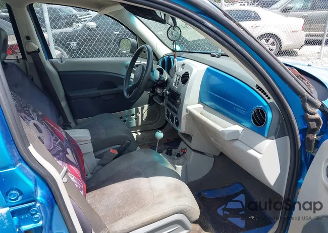 3A8FY48B48T104532: 42764776