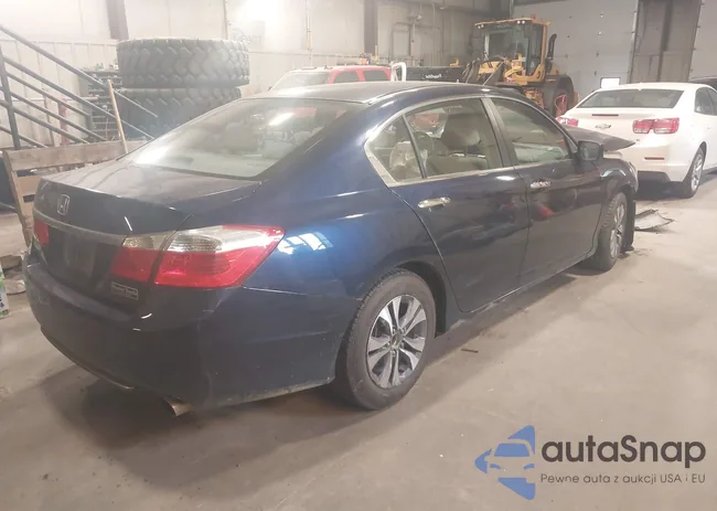 1HGCR2F34DA111054: 42764803