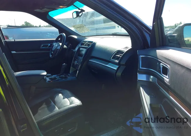 1FM5K8F82GGA27015: 42764812