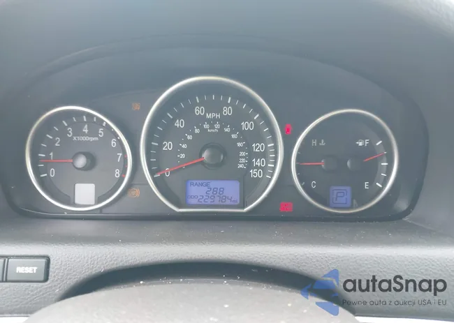 KM8NU73C58U071316: 42764833