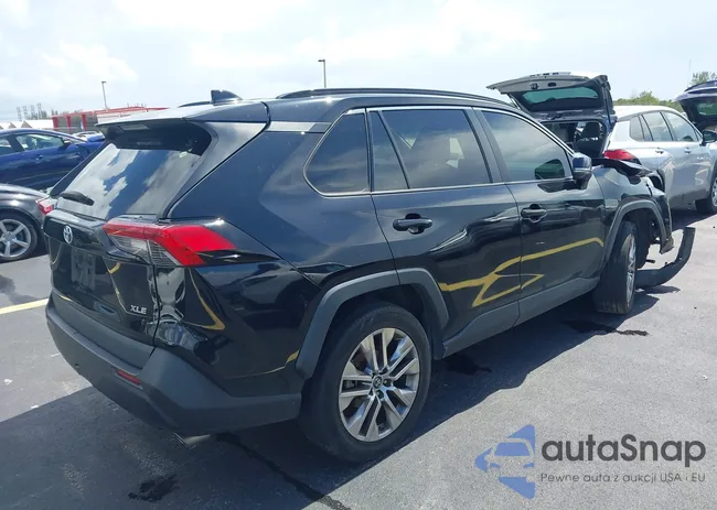 2T3C1RFV8KW031142: 42764862