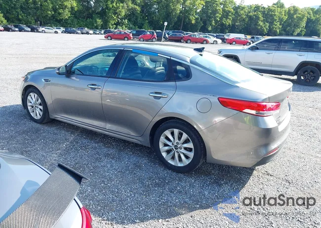 5XXGU4L30GG090484: 42765010