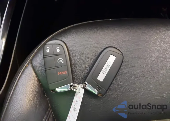 3C4NJDBB1JT313426: 42766345