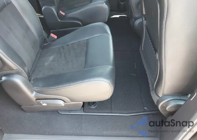 2C4RDGCG6KR677897: 42766367