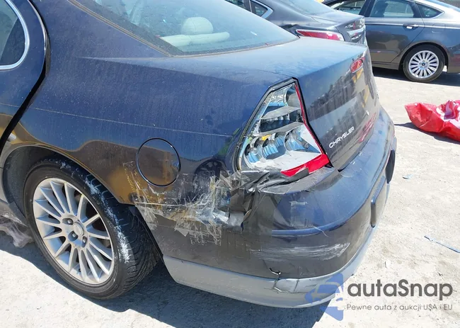 2C3HE76K82H283563: 42766428