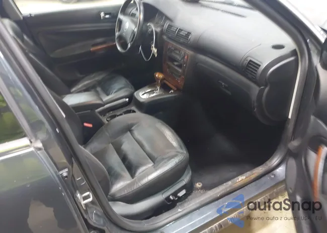 WVWTH63BX1P133962: 42766560