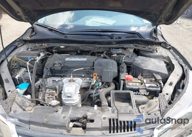 1HGCR2F8XDA281379: 42765773