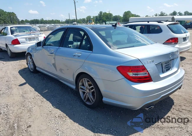 WDDGF8AB0EA963550: 42765916