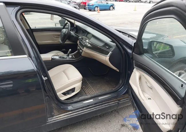 WBAXH5C58DD114853: 42767377