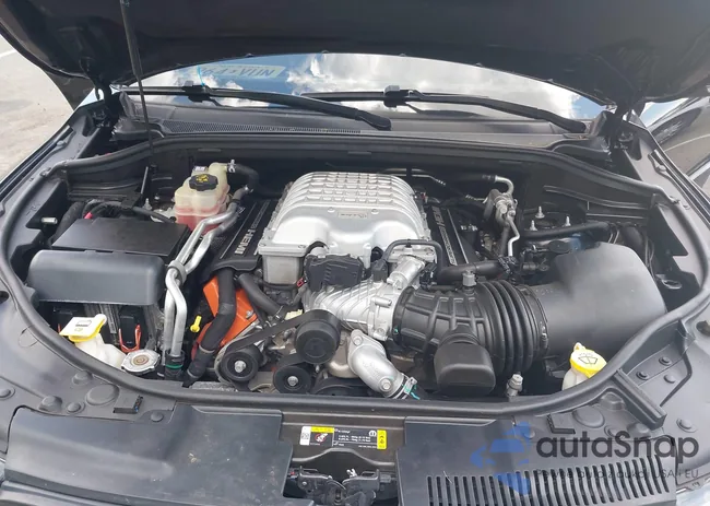 1C4SDJH98MC692602: 42767379