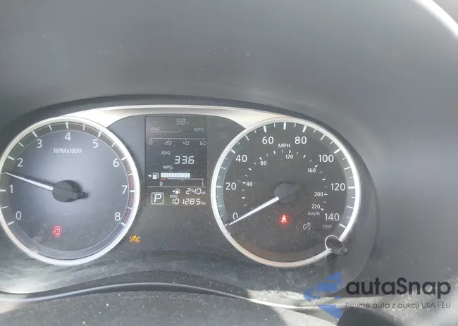 3N1CP5BV2LL528809: 42766806